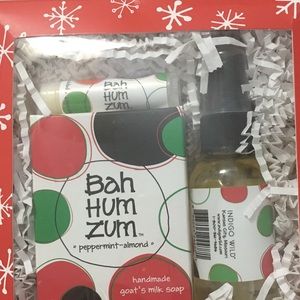Bah Hum Zum Gift Set Peppermint and Almond